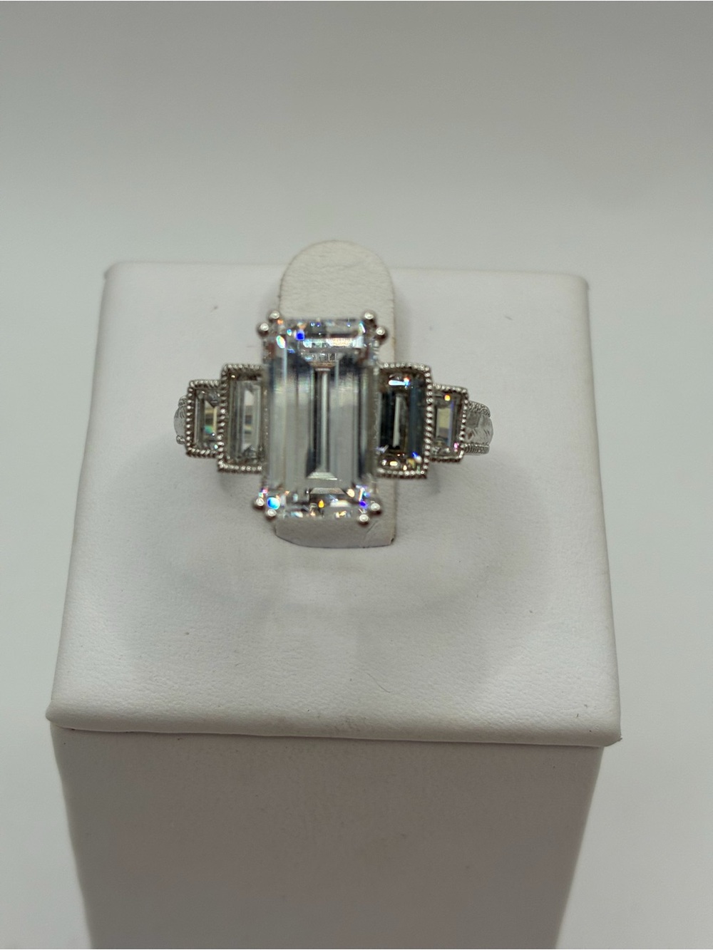 Sterling Silver 925 Emerald Cut 5 Stone Simulated Diamond Ring Size 7 Art Deco